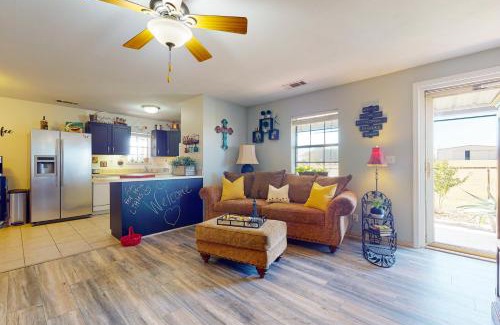 Wise County House | Fly Inn Cottage