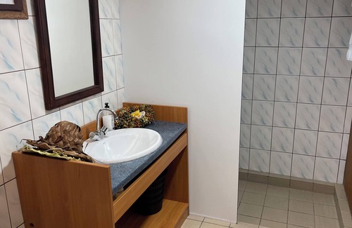 Anaa House | Flyfishing Anaa Toku Kaiga