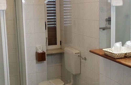 San Maurizio Canavese Hotel | Flying Hotel