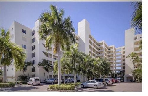 South Island Apartment | FMB White Sands Retreat!