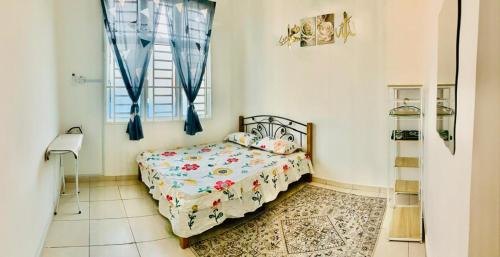 Sungai Baru Tengah House | Fnaa Tg Bidara Malacca Guest House - 3BR Fully Aircond