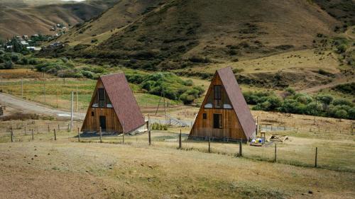 Kaputan House | Focus Point Drakhtik - Green Cabin