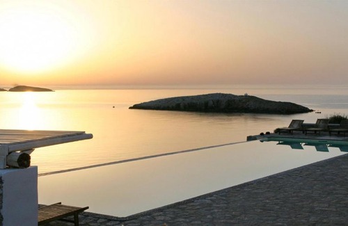 Karavostasis Apartment | Folegandros Villas Beachfront