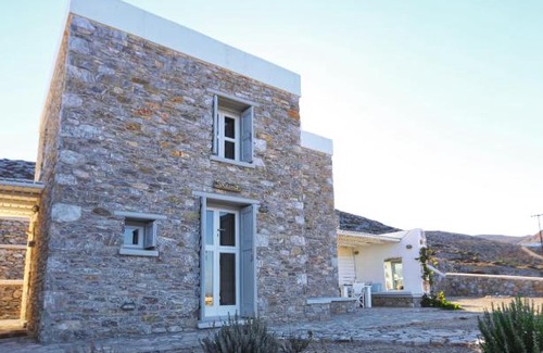 Karavostasis Apartment | Folegandros Villas Beachfront
