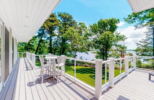 Yarmouth Port House | Follins Estate