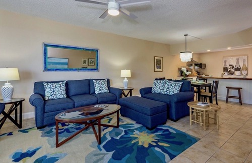 Key West Condo | *FOLLOW THE SUN @ THE BEACH* Ocean Condo/Pool & Tennis + LAST KEY SERVICES.