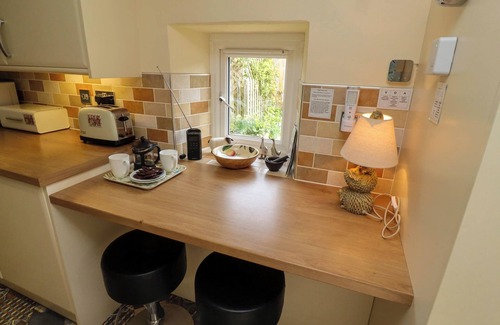 Old Bewick Cottage | FOLLY VIEW, pet friendly, character holiday cottage in Eglingham