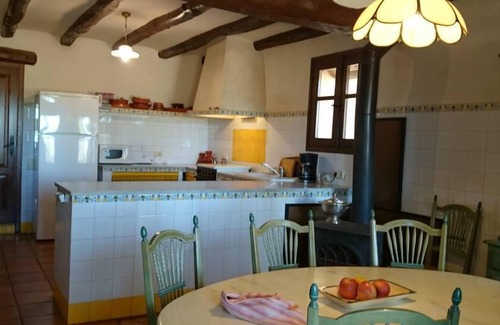 Fontanars dels Alforins Cottage | Fontanars Dels Alforins: House/Villa - Fontanars dels alforins