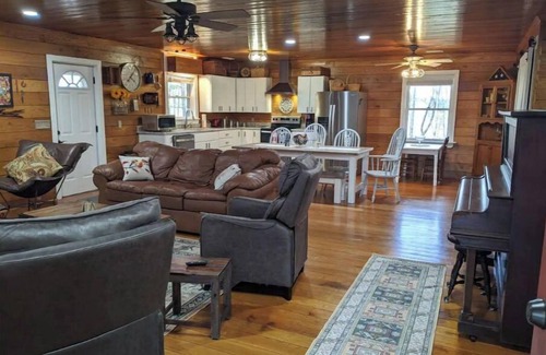 Lawsonville Cottage | Foot Hill Farms II Hanging Rock