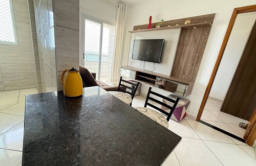 Maracana House | Foot in the sand at Maracanã beach II