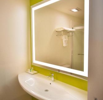 North Auburn Hotel | Foothills Motel