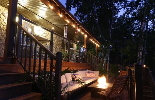 Hastings Highlands Resort | Footprints Resort - Rooms & Cabins with Private Lake