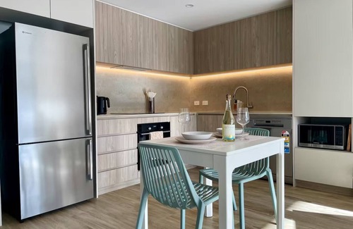 Buddina House | Footsteps to Surf, Shop & Dine on the Sunshine Coast