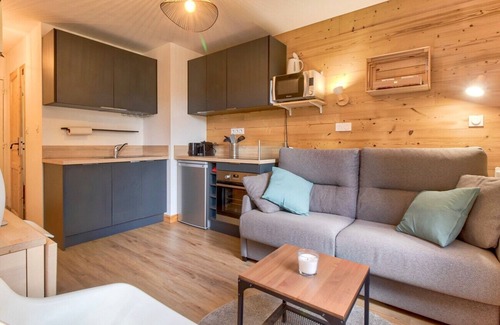Genos Apartment | For 4 people - 80m from the slopes