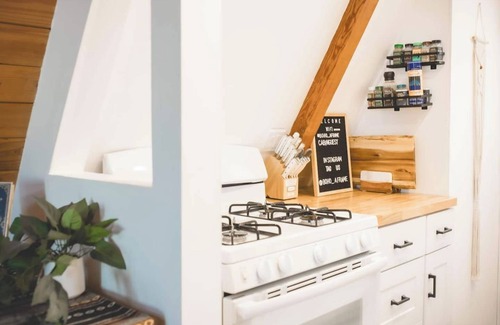 Baywood-Los Osos Cabin | For a cabin experience by the sea.