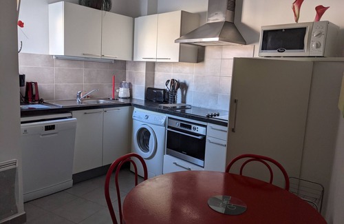 Les Sables d'Olonne Apartment | For family fun at the beach, at the center of everything that matters