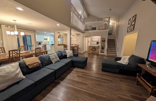April Sound House | For family/friends fun with Smart TVs, Cook's Kitchen, Patio, & Lake Access