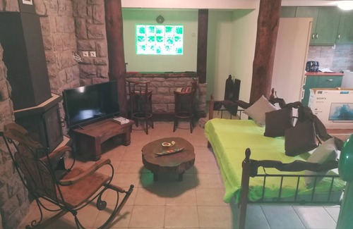 Pangaio House | FOR FAMILY & FRIENDS