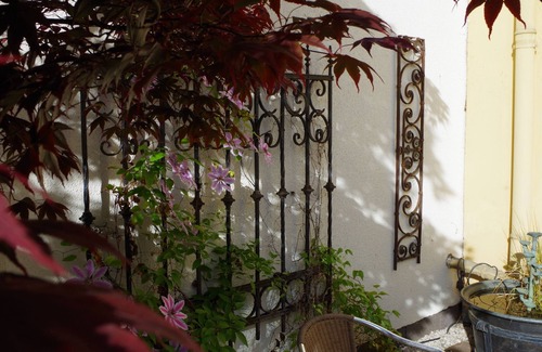 Maximin House | For lovers of the special