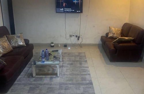 Kinshasa House | For rent whole house 2 bedrooms, 2 shower rooms, WC, living room.