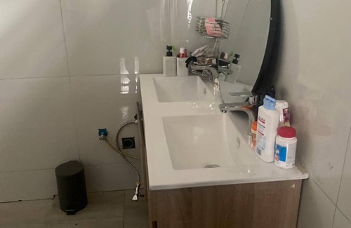 Kinshasa House | For rent whole house 2 bedrooms, 2 shower rooms, WC, living room.