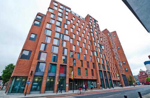 Hoxton West Apartment | For Students Only - iQ Shoreditch in London