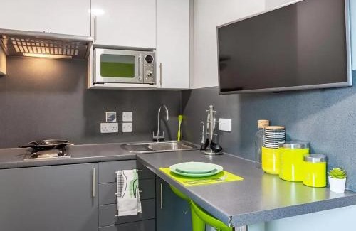 Southampton City Centre Apartment | For Students Only Yugo Austen House Southampton