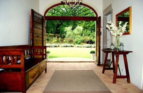 Acqua Loreto Villa | For your holiday totally 'green' and hidden from the chaos