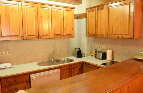 Las Bordas Apartment | FORCANADA APARTMENT WITH WIFI