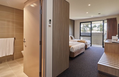 Lauderdale Hotel | Foreshore Hotel