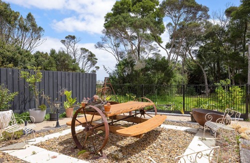 Grantville House | Foreshore Retreat in Grantville