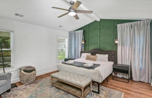 Forest Acres House | Forest Acres 5BR - Pool