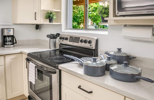 Ravenna Apartment | Forest Apartment - Free Parking - Fast WIFI - AC