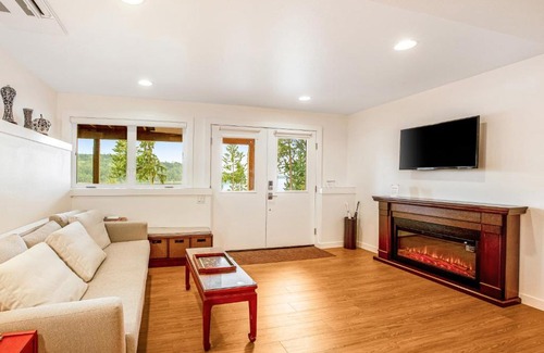 Adelma Beach House | Forest Bay House Apartment