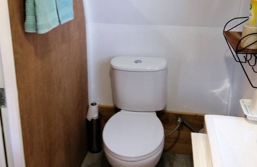 Ashwick Flat Apartment | Forest cabin nature's Best offering, a hidden gem of a little cabin