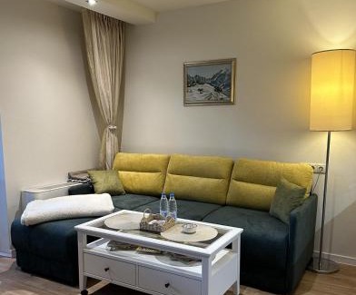 Samokov Apartment | Forest Chamkoria Apartment with Terrace, Borovets