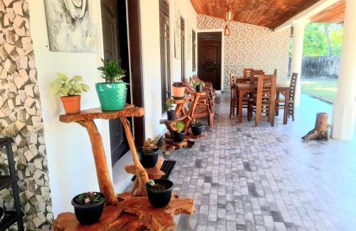 Polonnaruwa House | Forest eco view