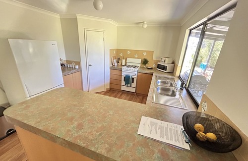 Forest Grove House | Forest Grove Farm Stay; a family friendly rural retreat