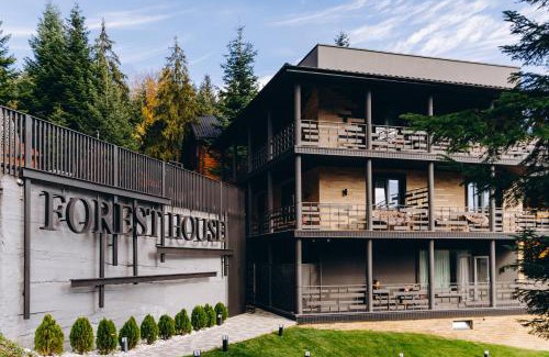 Myhove House | Forest House