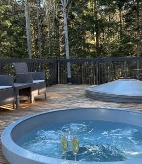 Myhove House | Forest House