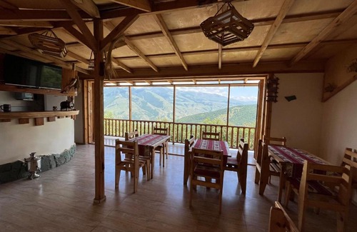 Kaputan House | Forest INN