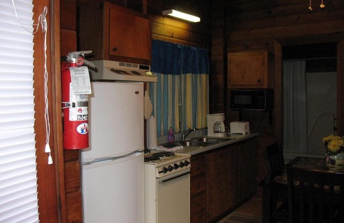 Advance Resort | Forest Lake Camping Resort Cabin 18