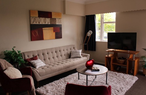 Hamilton North House | FOREST LAKE POINT