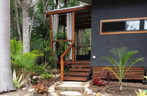 Captain Creek House | Forest Lodge: Little Villa
