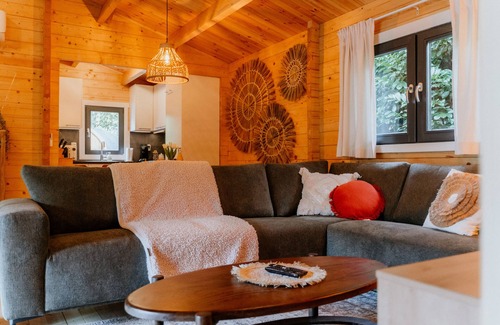 Langstraat Cabin | Forest Lodge with Sauna and Hot Tub