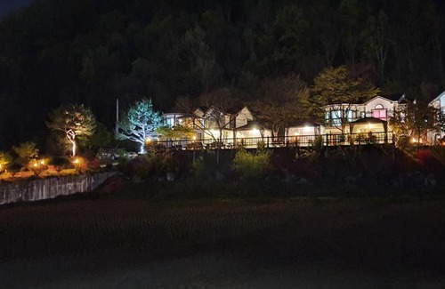 Seo House | Forest of Color Pension