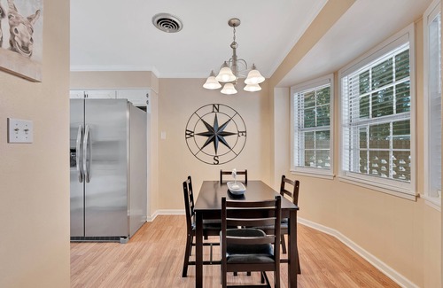 Shreveport House | Forest Retreat - BBQ - Game Room