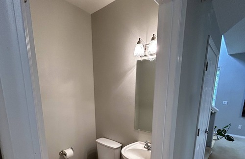 Mount Park House | Forest Retreat Oasis: Pet friendly and in safe desirable location