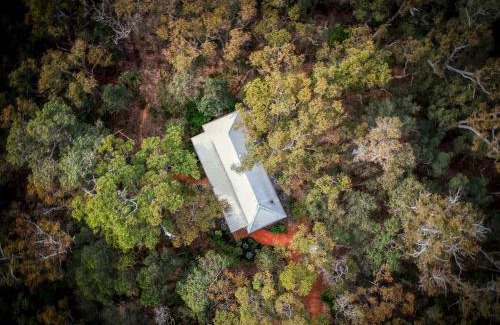 Yelverton House | Forest Rise Chalets and Lodge