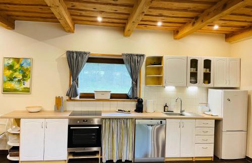 Gratiskes Villa | Forest springs. Family vacation tennis beach sauna